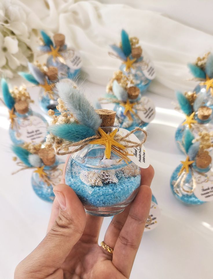 Wedding gifts and souvenirs